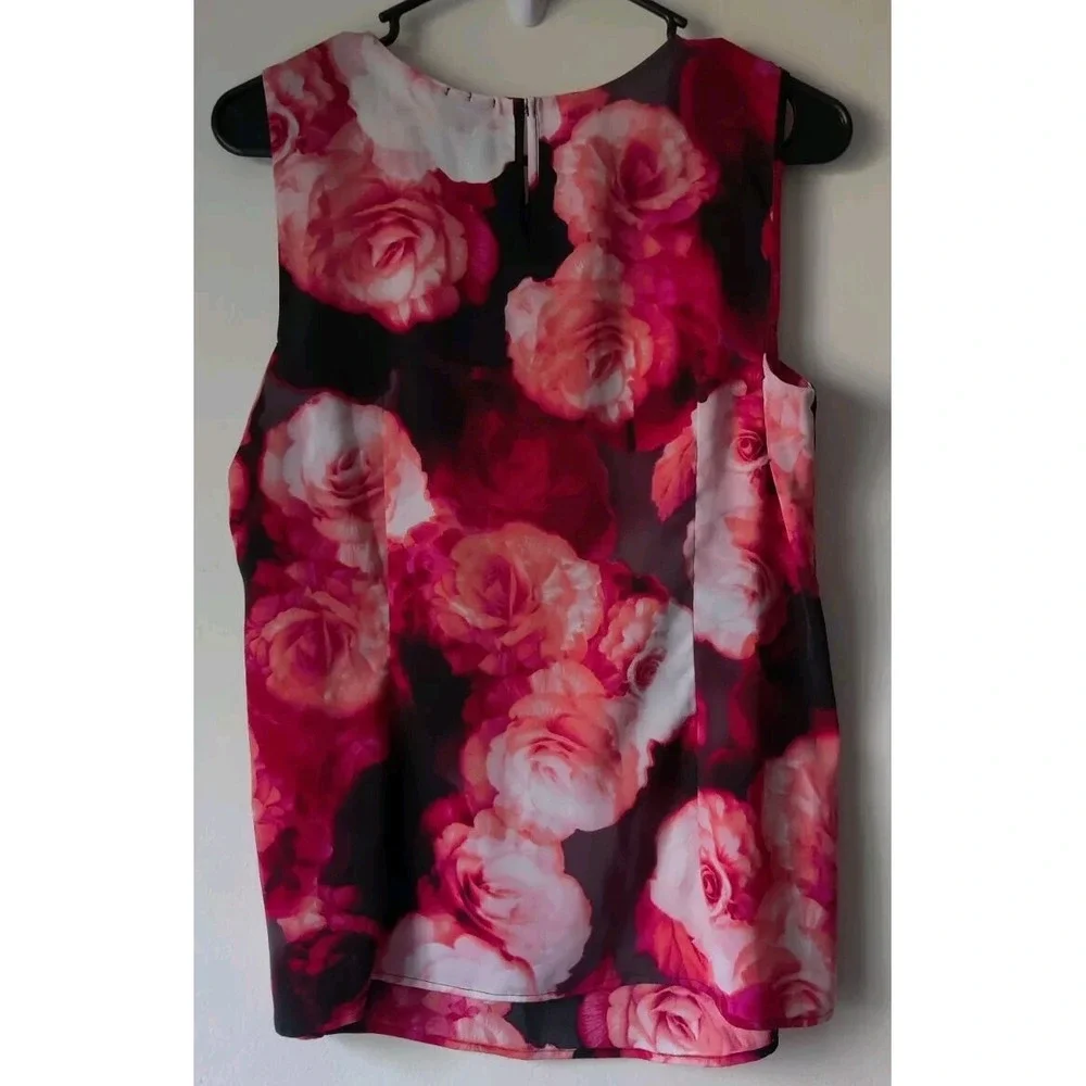 Worthington Women's Red/Pink/Black Floral Sleeveless Blouse‎ Embellished Neck